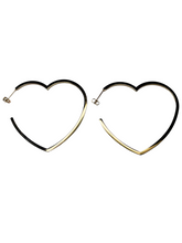 Load image into Gallery viewer, Heart hoop earrings - momola