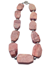 Load image into Gallery viewer, Pink Jasper and grey fresh water cultured pearls necklace - momola