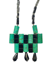 Load image into Gallery viewer, Turquoise and glass necklace - momola