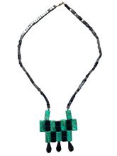 Load image into Gallery viewer, Turquoise and glass necklace - momola