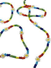 Load image into Gallery viewer, White Flowers on multicolour necklace - momola