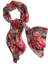 Load image into Gallery viewer, Scarf - 2 - momola