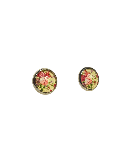 Stud earrings - momola