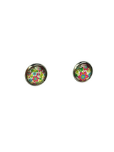 Load image into Gallery viewer, Stud earrings - momola