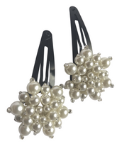 Load image into Gallery viewer, Acrylic pearl hair clips - momola