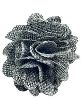 Load image into Gallery viewer, Grey flower brooch/hair clip - momola