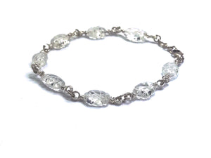 Carved rock crystal bracelet - momola